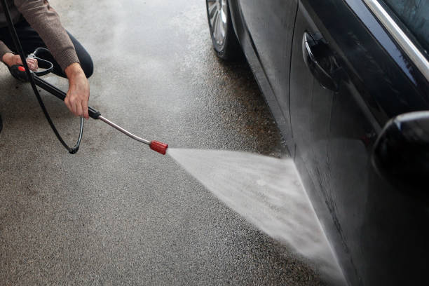 Best Commercial Building Pressure Washing  in Epworth, IA